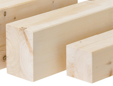 Duo- und Trio-Balken aus hochwertigem Brettschichtholz für den Holzbau, mit glatter Oberfläche und sichtbarer Holzmaserung.